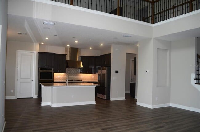 Building Photo - 34109 Tributary Ct