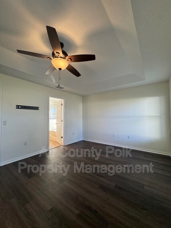 Building Photo - 2505 Brownwood Dr