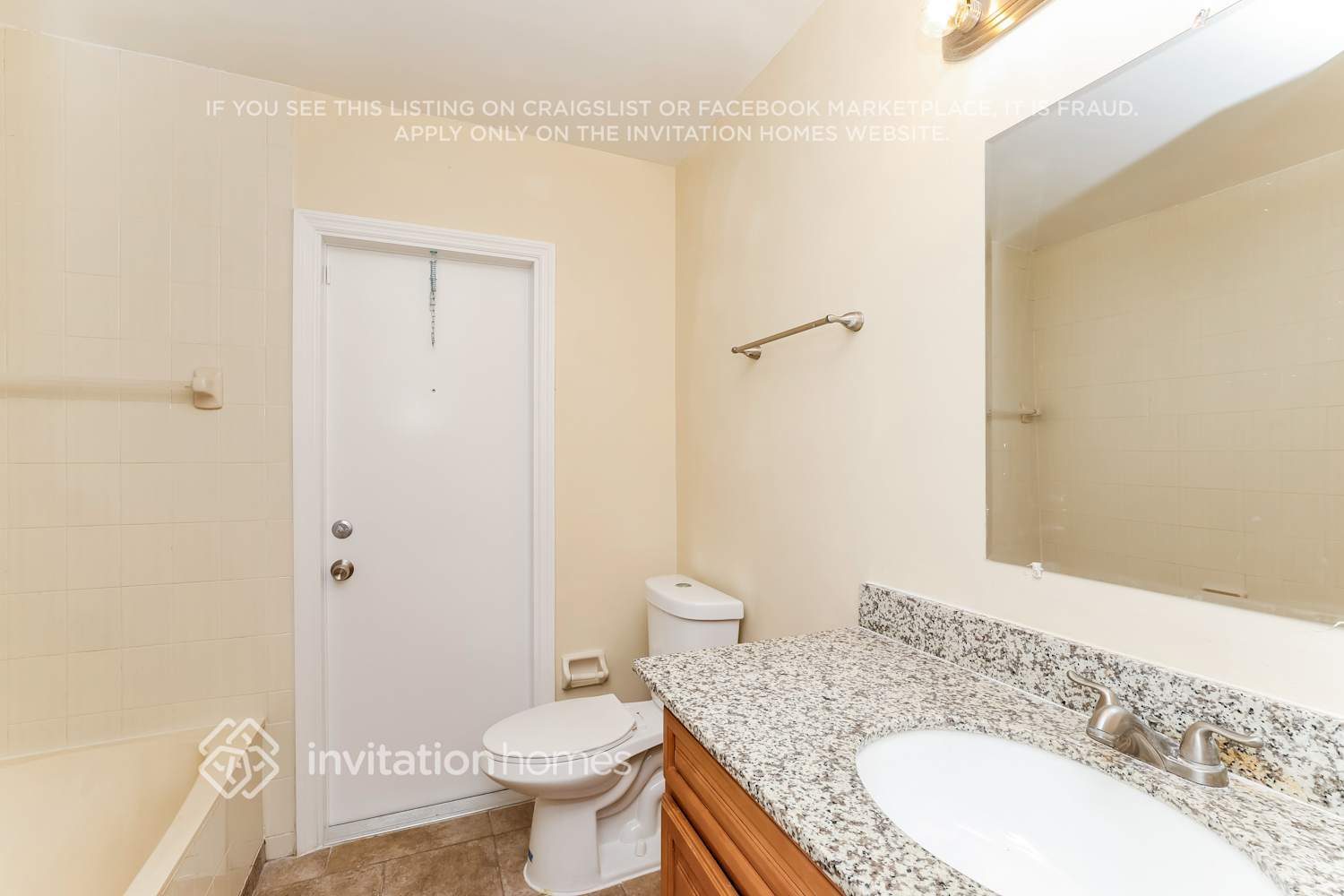 Building Photo - 228 NE 25th St