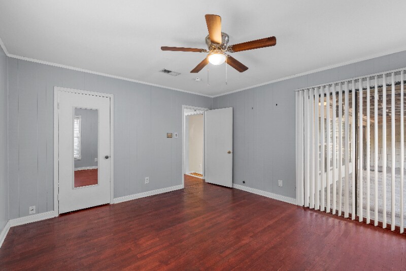 Building Photo - 1401 Springdale St