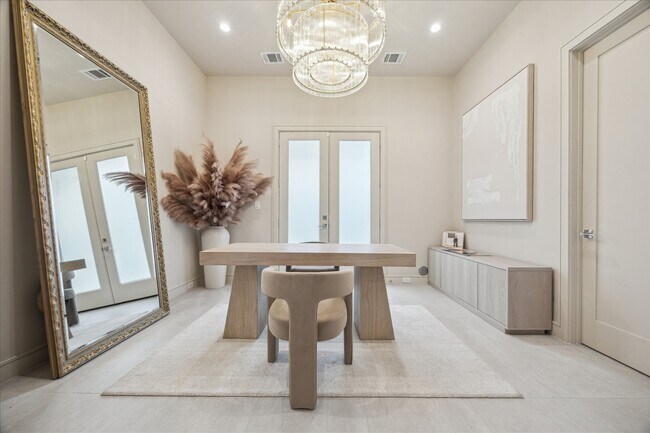 Building Photo - 5820 Winsome Ln