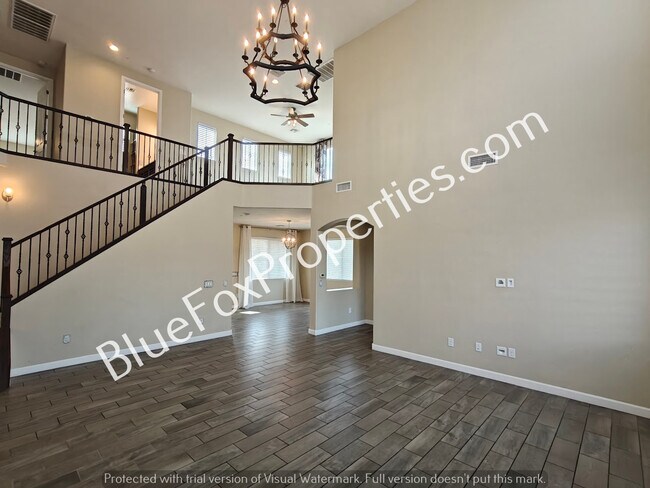 Building Photo - 8545 N Gaetano Loop