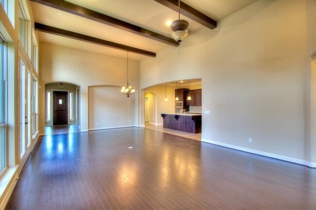 Building Photo - 63 Silent Cir Dr