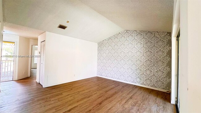 Building Photo - 1084 Coral Club Dr