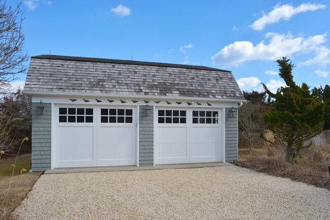 Building Photo - 123 Marine Blvd