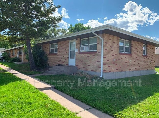 Primary Photo - 3640 9th Ave N