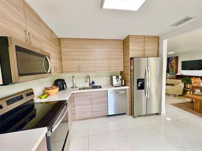 Building Photo - 4832 Grapevine Wy