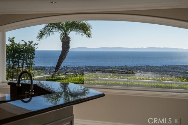 Building Photo - 49 Cambria Dr