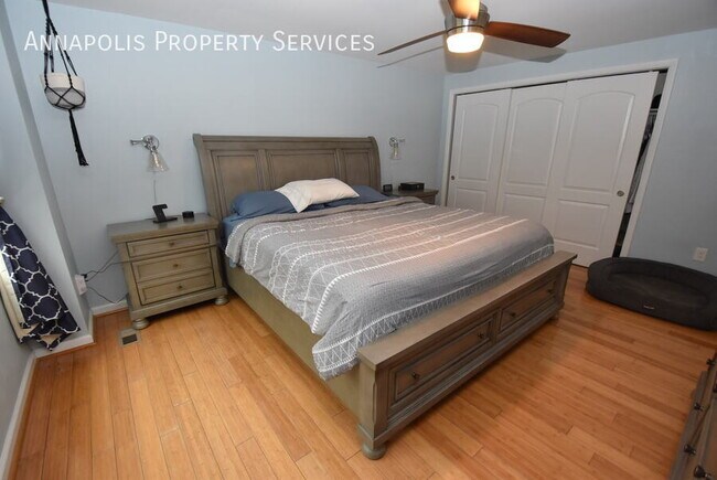 Building Photo - 206 Dauntsey Dr