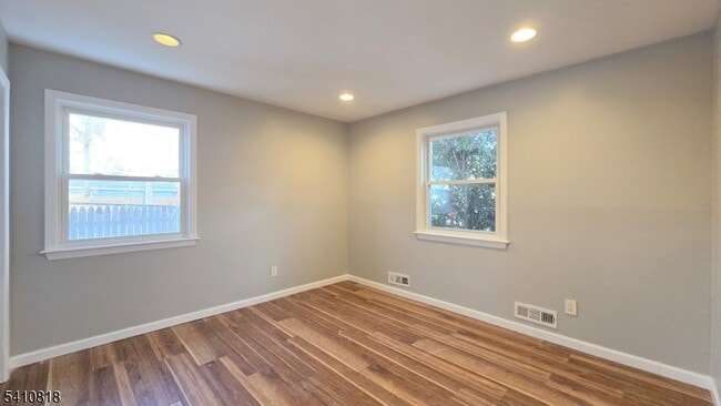 Building Photo - 62 Mercer Ave