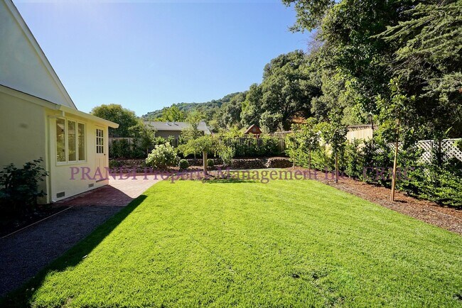 Building Photo - Marinwood Gem, Fully Renovated, Stylish an...