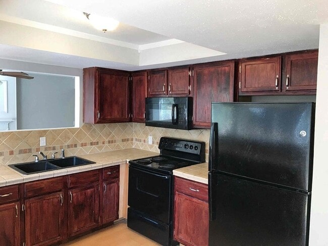 Building Photo - 12423 Partridge Run Dr