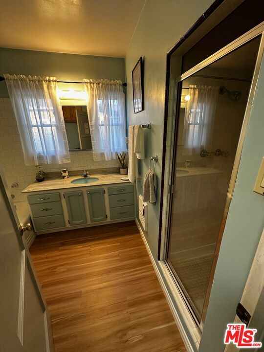 Building Photo - 3791 Olmsted Ave