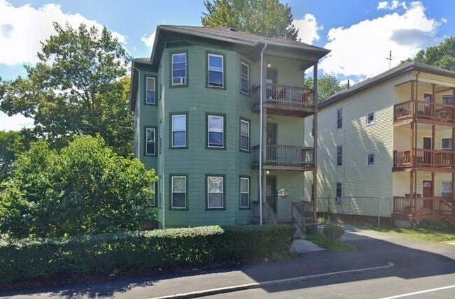 Primary Photo - 328 Chandler St