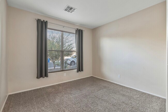 Building Photo - 11767 W Mohave St