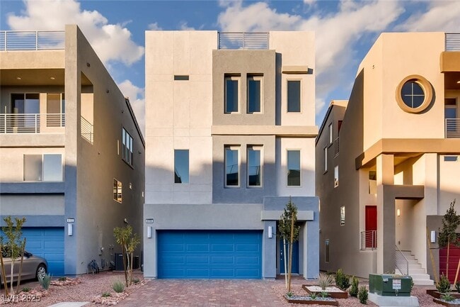 Primary Photo - 8098 Misty Canyon Ave