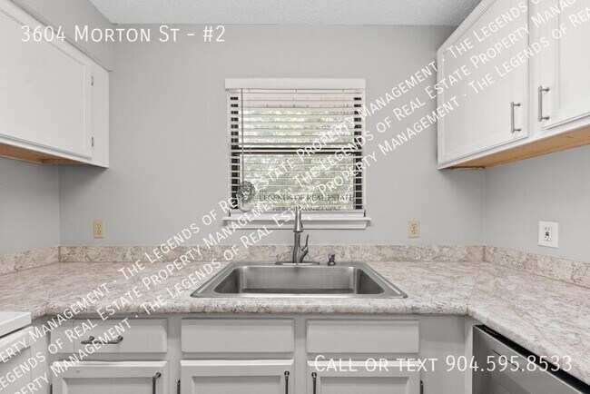 Building Photo - 3604 Morton St