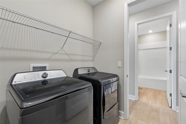 Building Photo - 2181 Longliner Lp