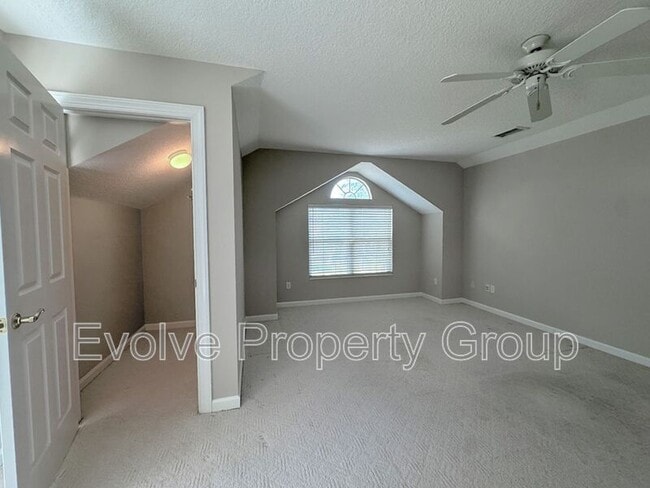 Building Photo - 822 Summer Bay Dr