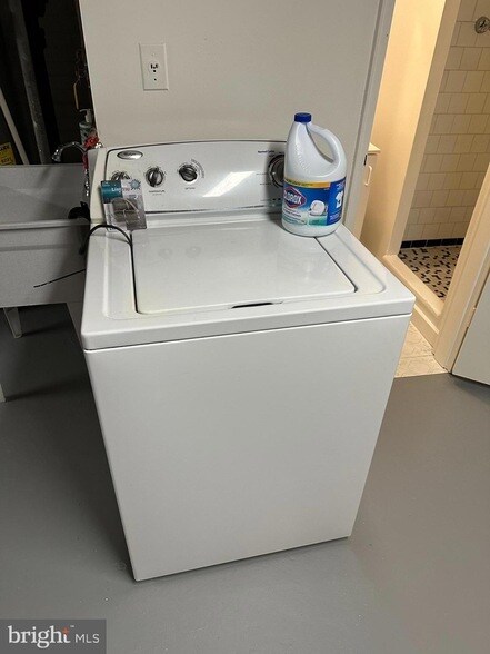 Building Photo - 4726 Boiling Brook Pkwy