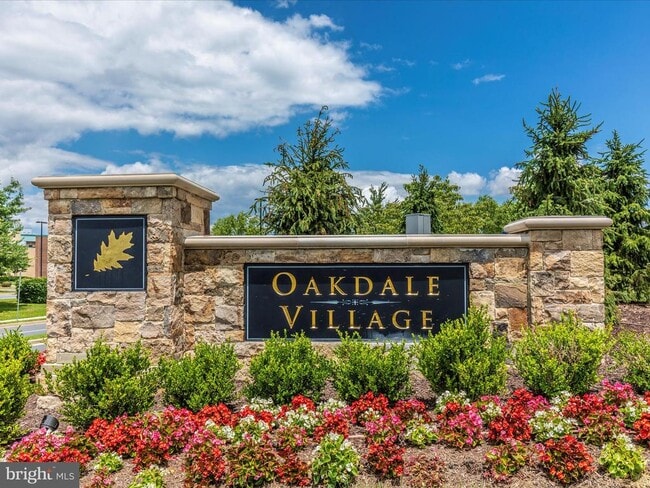 Building Photo - 10020 Beerse St