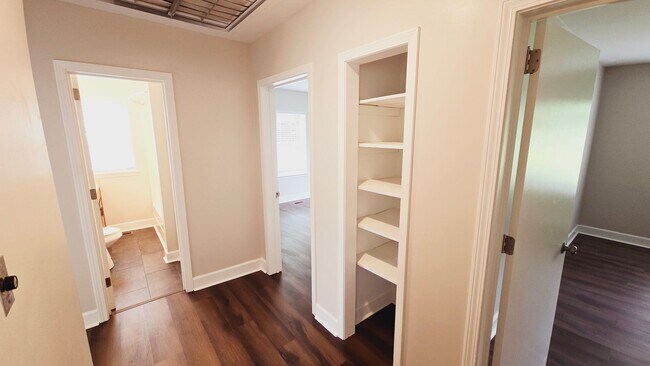 Building Photo - 3 Bedroom Home Near Samford & Brookwood