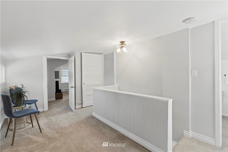 Building Photo - 8129 9th Ave SW