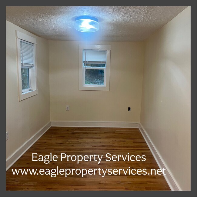 Building Photo - 236 Turvey Nichols Rd