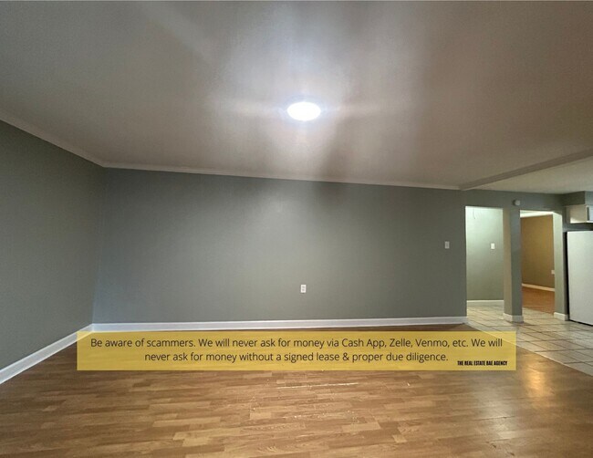 Building Photo - 1502 Trampe Ave