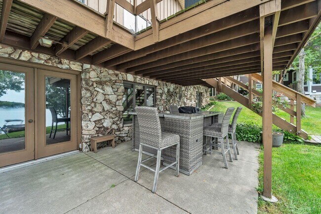Building Photo - N64W35061 Rd J