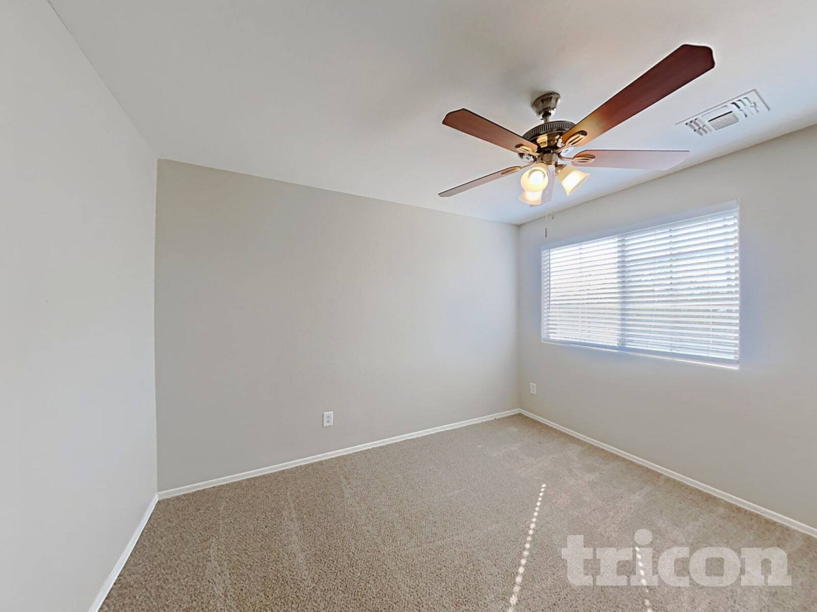 Building Photo - 2810 S 65th Ave