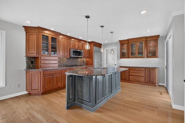 Building Photo - 4817 Torrey Pines Ct