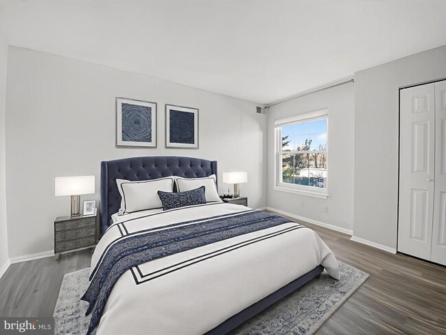 Building Photo - 7680 Tremayne Pl