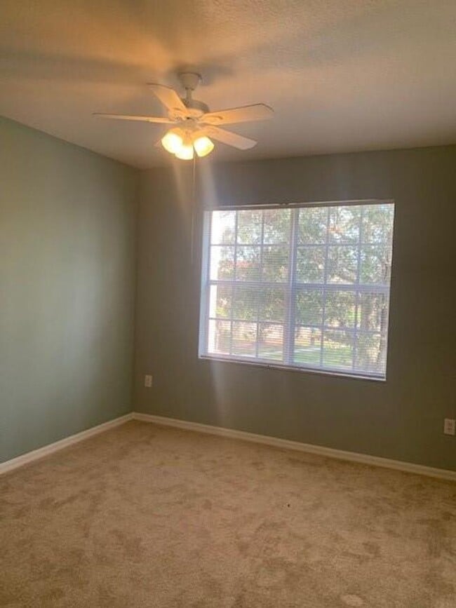 Building Photo - Palm Estates 2 Bedroom 2 Bath Condo w/Attached garage