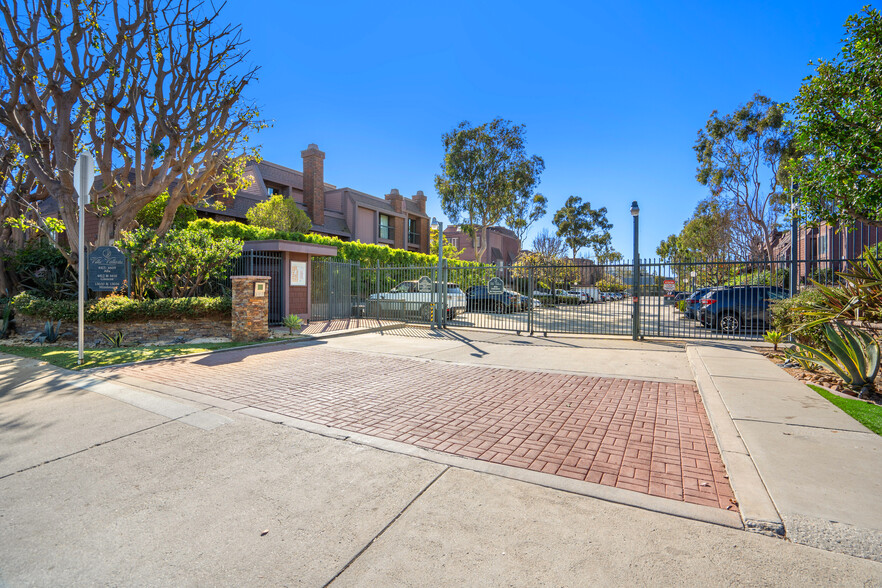 Building Photo - 4435 Alla Rd
