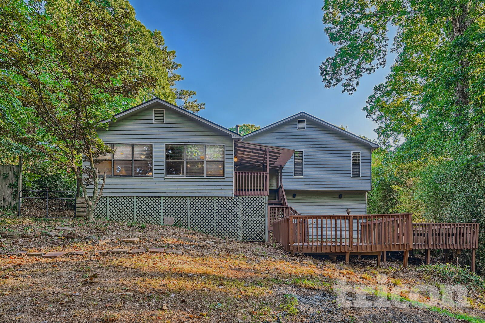 Building Photo - 134 Little Brook Dr