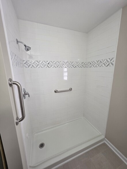 Building Photo - 104 Archdale Dr