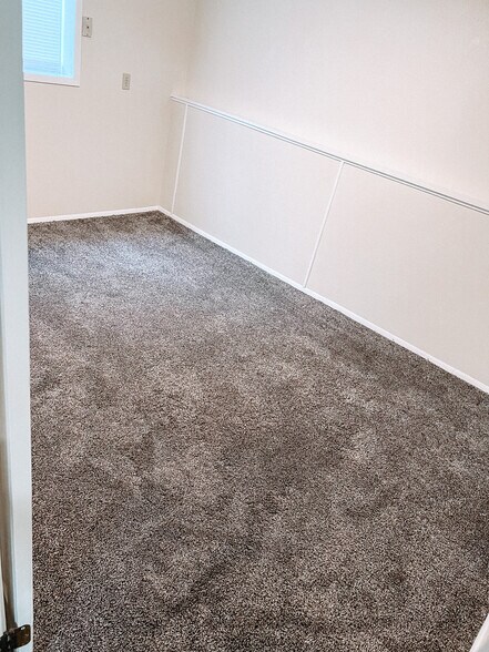 Bedroom 3 downstairs - 1734 E Liberty Ave