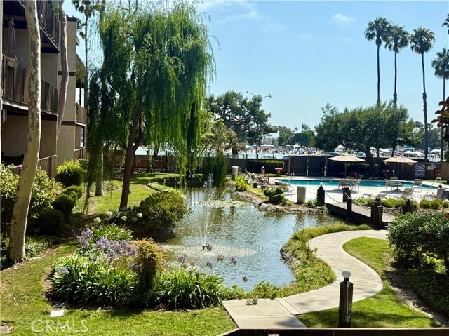 Building Photo - 9116 Marina Pacifica Dr N