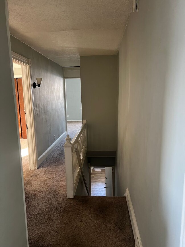 Building Photo - 218 E Liberty St