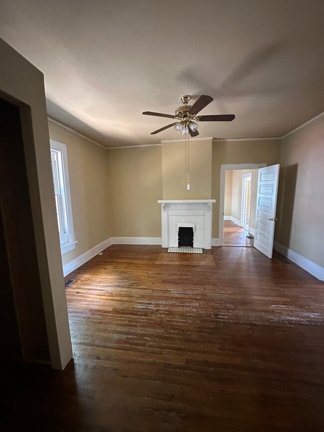 Building Photo - Rent NOW! Charming and spacious historic home in Porterdale Village featuring three bedrooms, two...