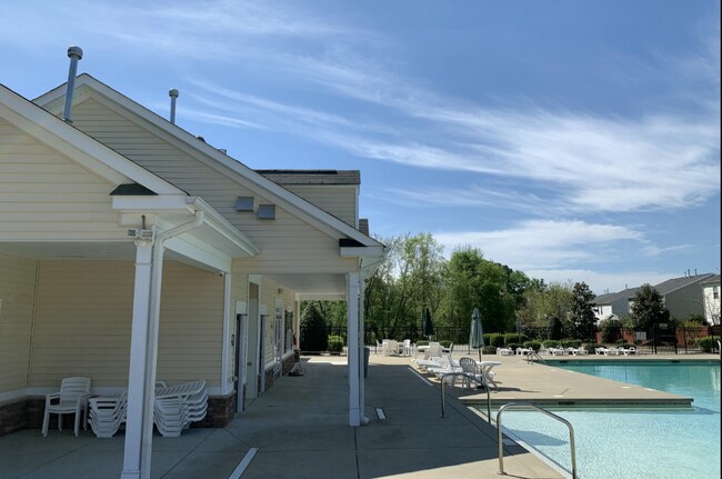 Building Photo - Stunning 4-Bed Home in Wendell with Granit...