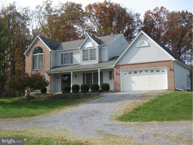 Building Photo - 2109 S Childs Rd