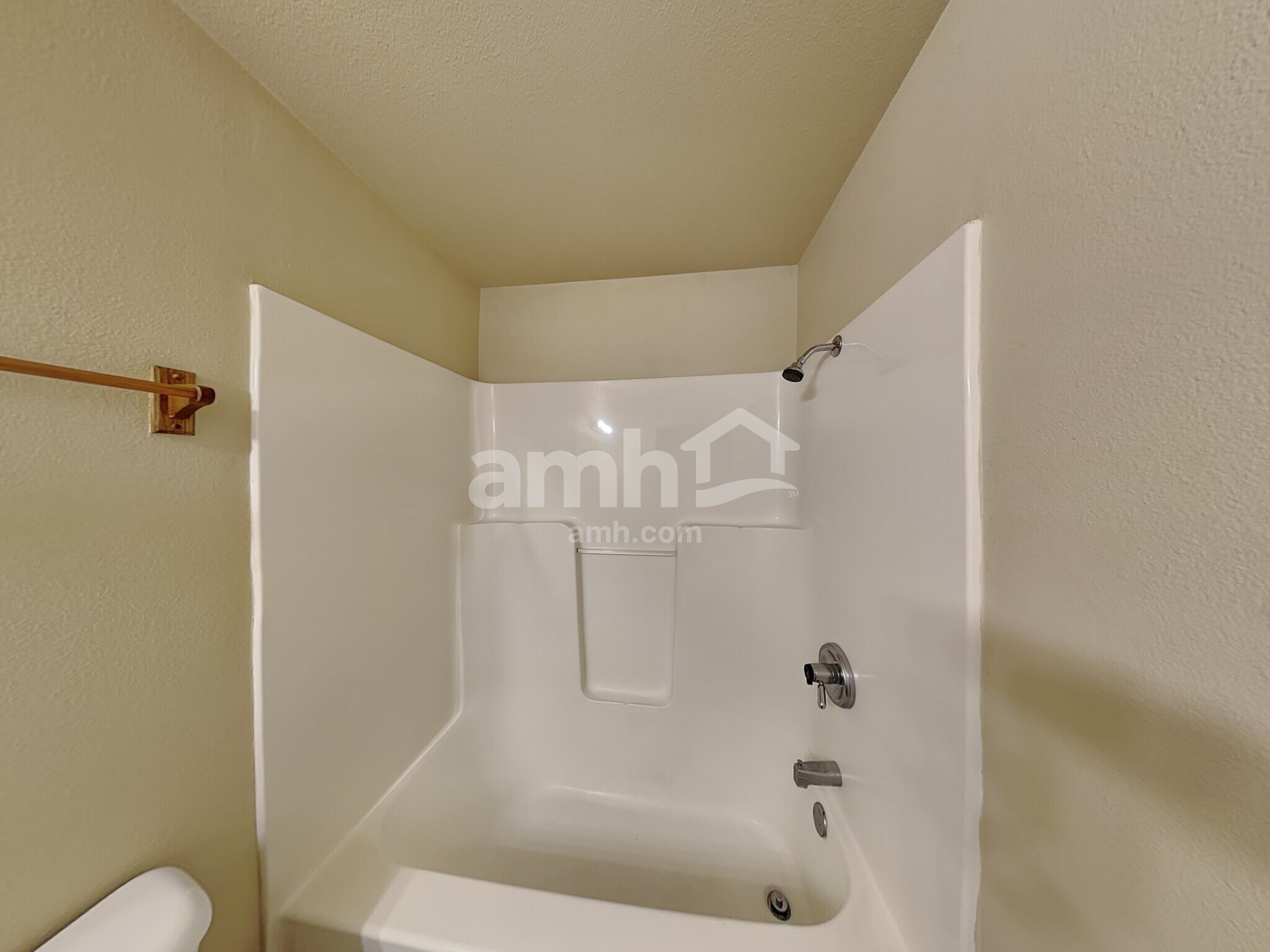 Building Photo - 4378 Northside Dr NE