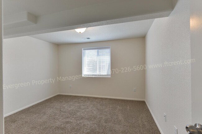 Building Photo - 1513 First Light Dr