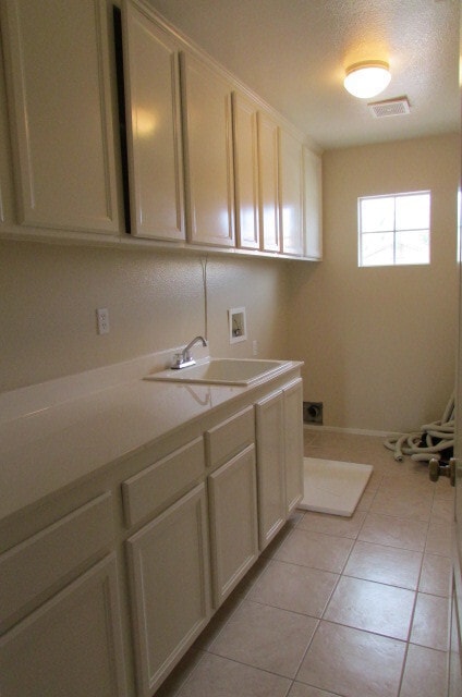 Building Photo - Beautiful 5 Bedroom 4 Bathroom Home in Wes...