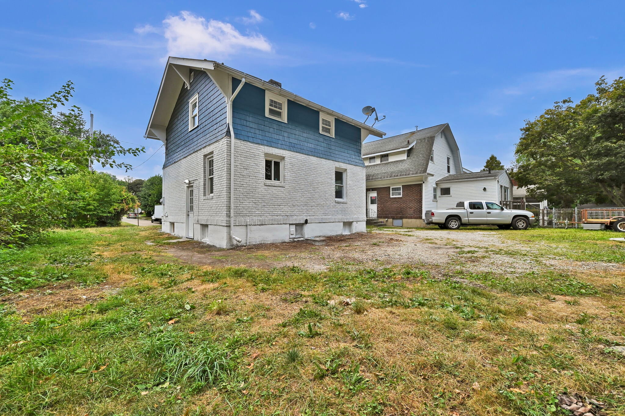 Building Photo - 1584 Hampton Rd