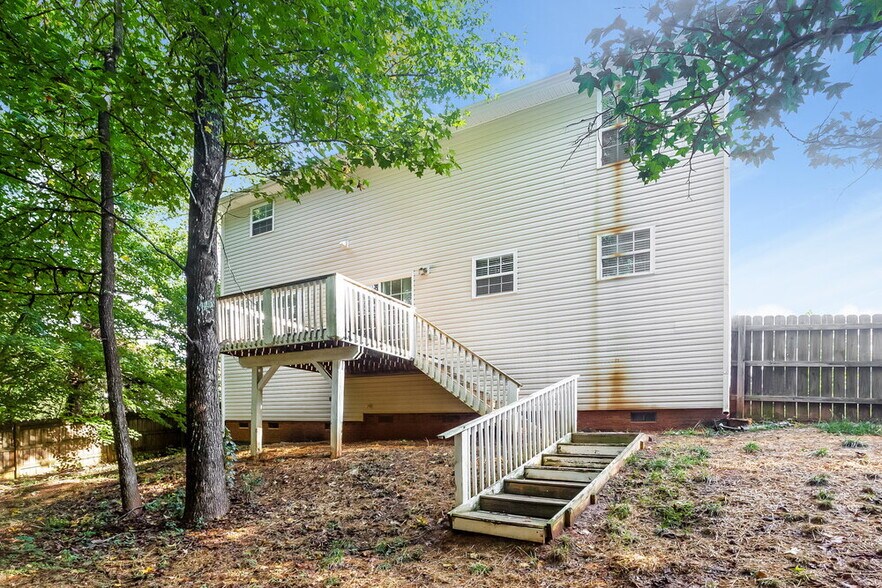 Building Photo - 10408 Sparrow Springs Ln