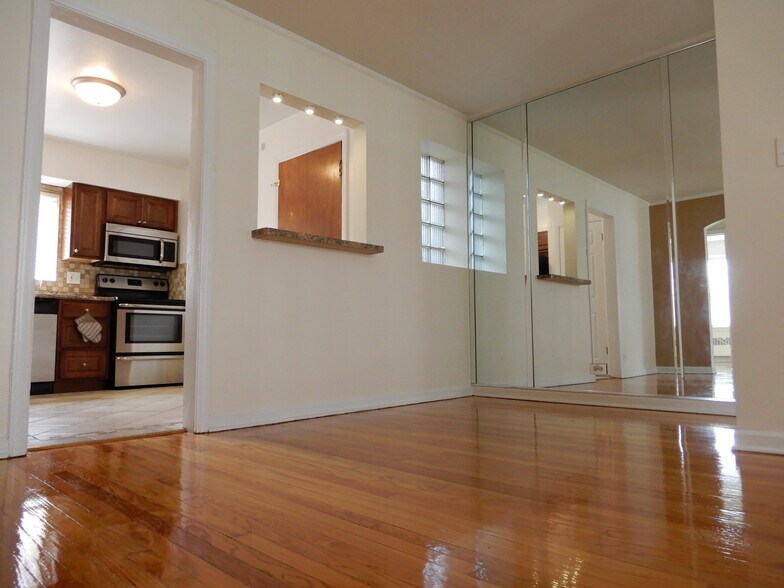 Building Photo - 1508 N Harlem Ave