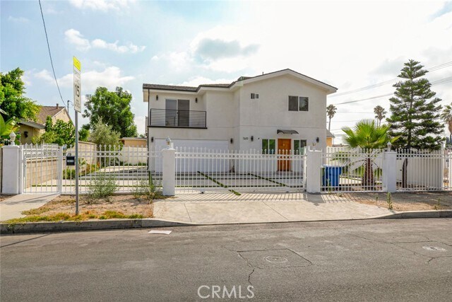Primary Photo - 7610 Gentry Ave
